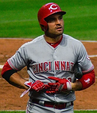 Joey Votto height profile photo