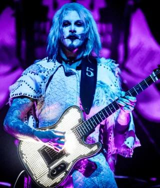 John 5 (guitarist) height profile photo