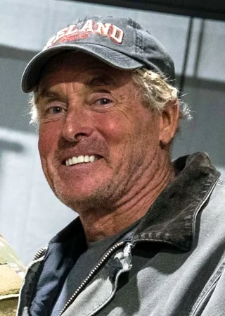 John C. McGinley height profile photo