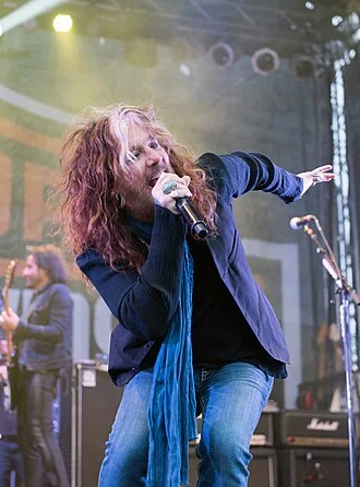 John Corabi height profile photo