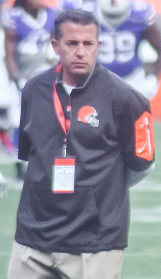 John DeFilippo height profile photo