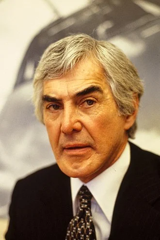 John DeLorean height profile photo