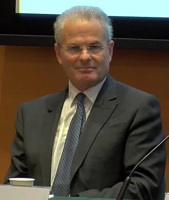 John Dyson, Lord Dyson height profile photo