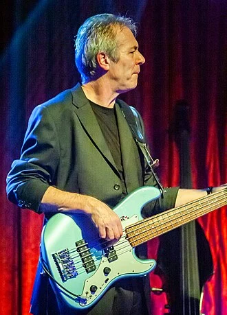John Giblin height profile photo