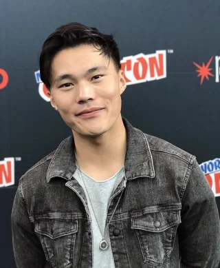 John Harlan Kim height profile photo