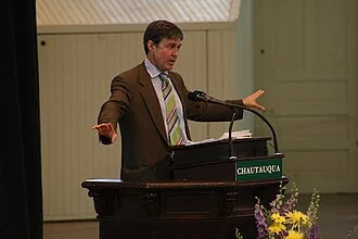 John Harwood (journalist) height profile photo