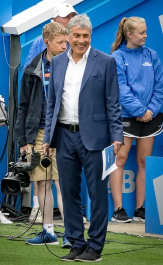 John Inverdale height profile photo
