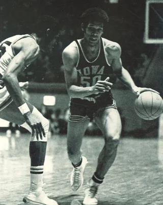 John Johnson (basketball, born 1947) height profile photo
