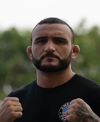 John Lineker height profile photo