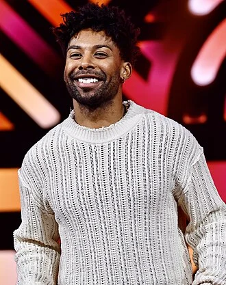 John Lundvik height profile photo