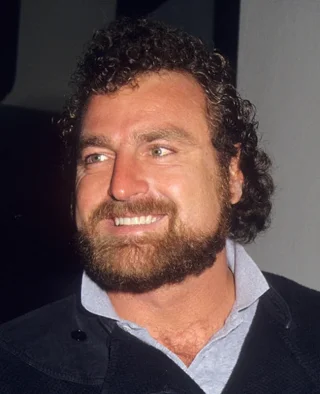 John Matuszak height profile photo