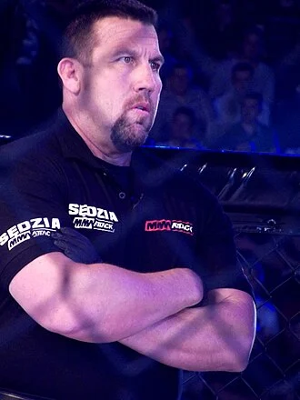 John McCarthy (referee) height profile photo