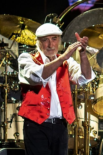 John McVie height profile photo