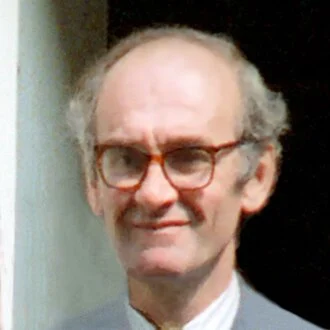 John Nott height profile photo