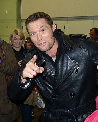 John Partridge (actor) height profile photo