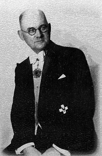 John Rabe height profile photo