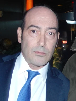John Ventimiglia height profile photo