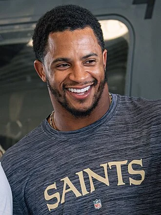 Johnathan Abram height profile photo
