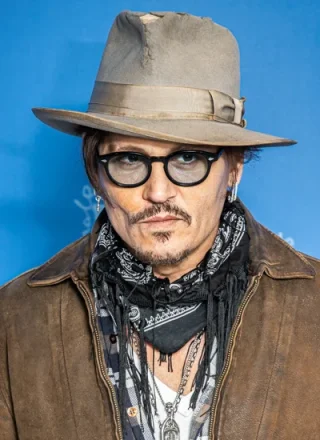 Johnny Depp height profile photo