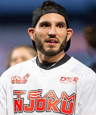 Johnny Gargano height profile photo