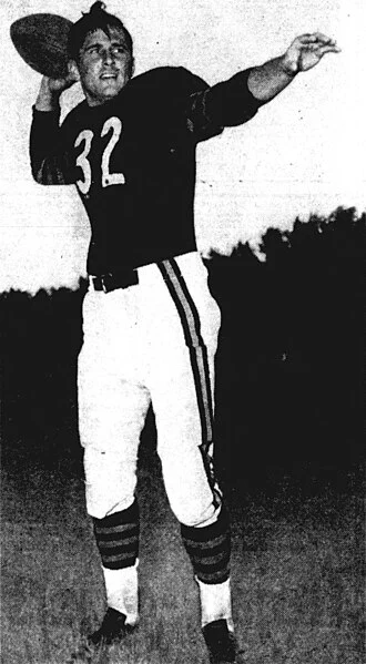 Johnny Lujack height profile photo