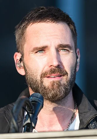 Johnny McDaid height profile photo
