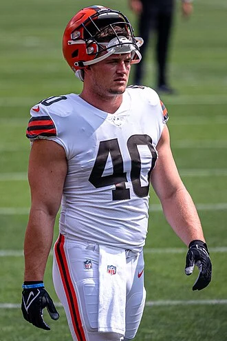Johnny Stanton height profile photo