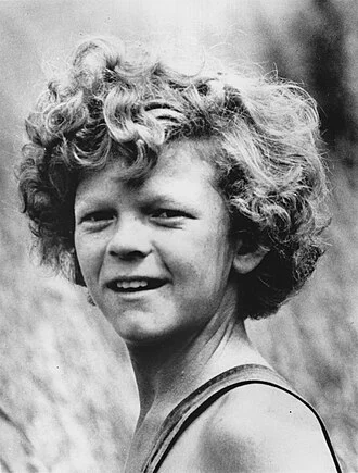 Johnny Whitaker height profile photo
