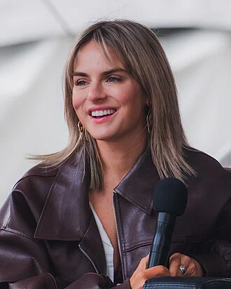 JoJo (singer) height profile photo