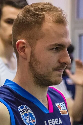Jon Elmore height profile photo