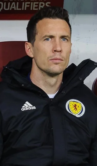 Jon McLaughlin (footballer) height profile photo