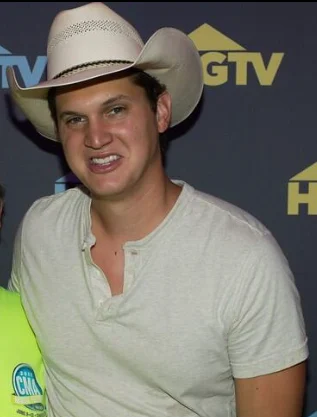 Jon Pardi height profile photo
