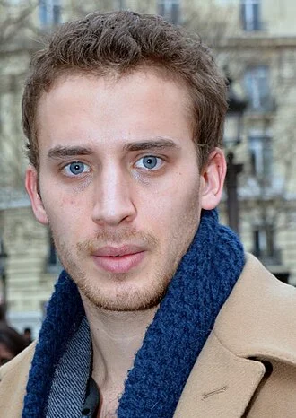 Jonas Bloquet height profile photo