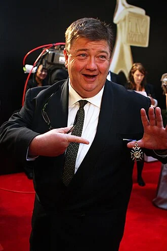 Jonathan Coleman (presenter) height profile photo