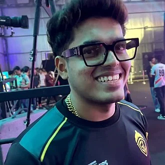 Jonathan Gaming height profile photo
