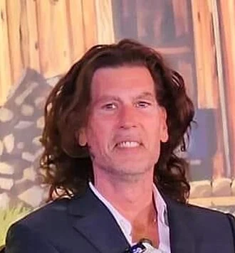 Jonathan Gilbert height profile photo