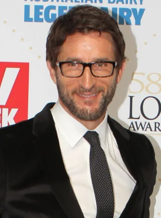 Jonathan LaPaglia height profile photo