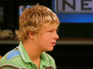 Jonathan Lipnicki height profile photo