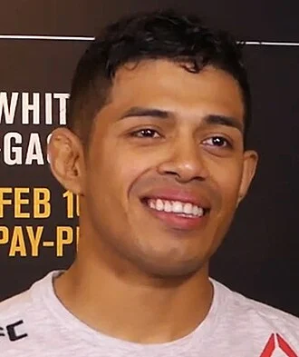 Jonathan Martinez height profile photo