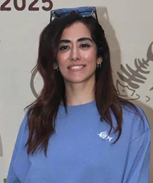 Jonita Gandhi height profile photo
