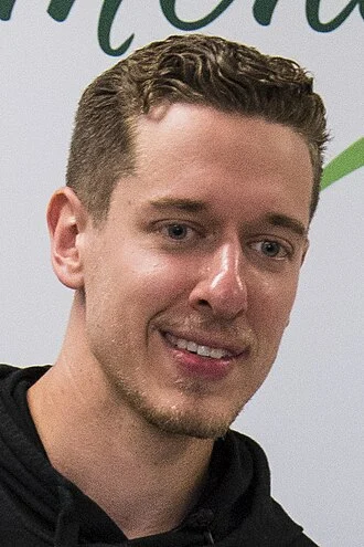 Jordan Binnington height profile photo