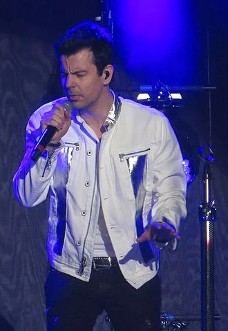 Jordan Knight height profile photo