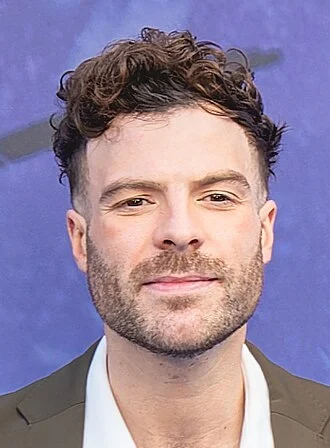 Jordan North height profile photo