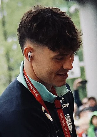 Jørgen Strand Larsen height profile photo