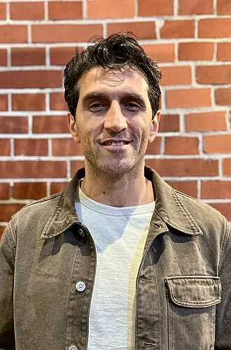 Josef Fares height profile photo