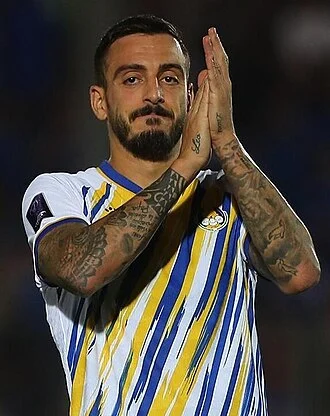 Joselu height profile photo
