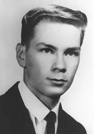 Joseph G. LaPointe Jr. height profile photo
