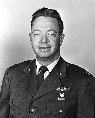 Joseph Kittinger height profile photo