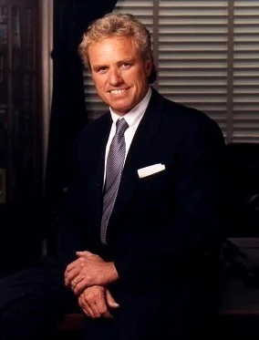Joseph P. Kennedy II height profile photo