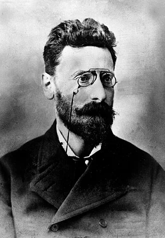 Joseph Pulitzer height profile photo